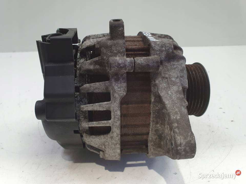 ALTERNATOR Kia Ceed 14 16V valeo 373002B500 Rudka