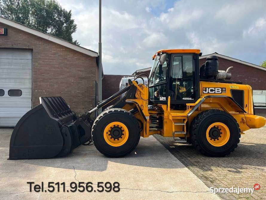 Ladowarka kolowa JCB
