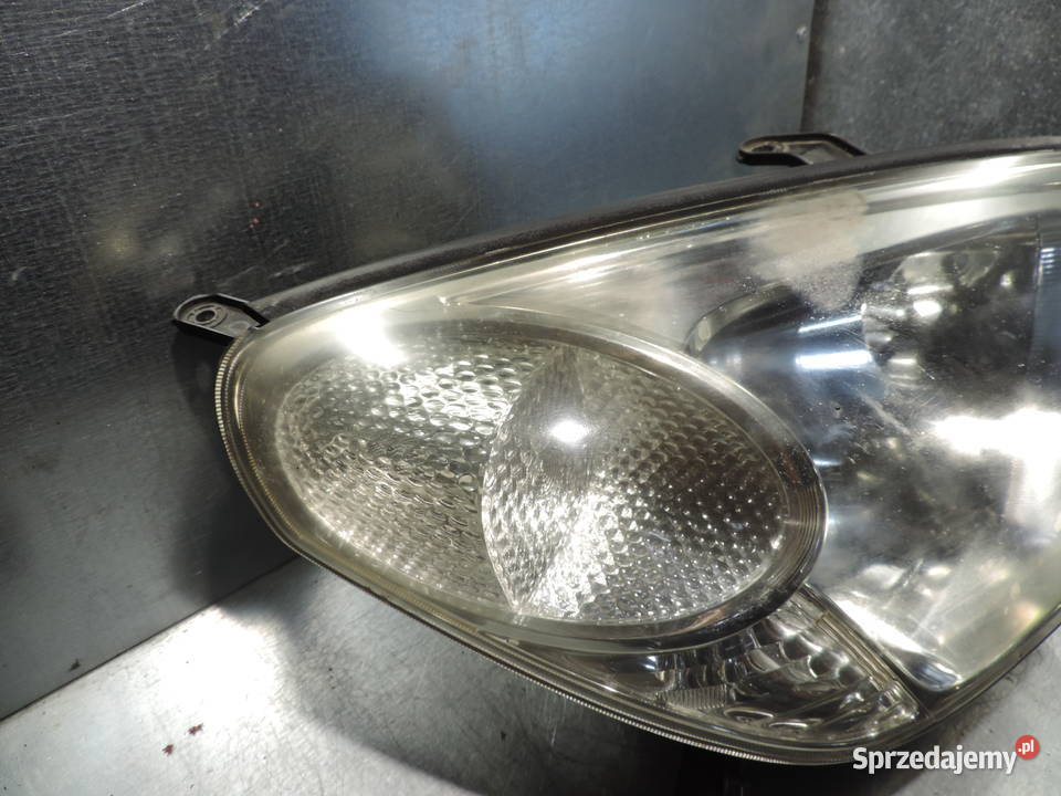 LAMPA PRAWA REFLEKTOR PRAWY PRZÓD TOYOTA RAV4 II Nowy Sącz