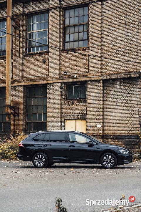 Golf 8 Variant Kombi Move Idealny Niski przebieg 4/5 Mysłowice sprzedam