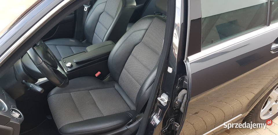 Mercedes w204 18 CGi z Niemiec uszkodzony silnik Klasa C Tarnowskie Góry