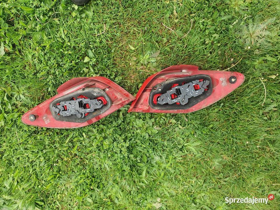 Lampa tylna prawa lewa Peugeot 307 0106 Kraków sprzedam