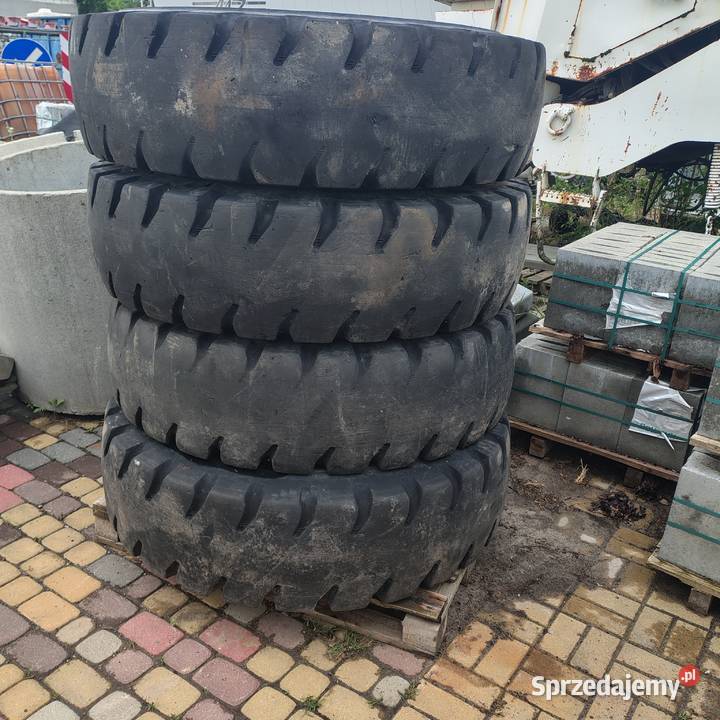 Opony do równiarki Przybysławice