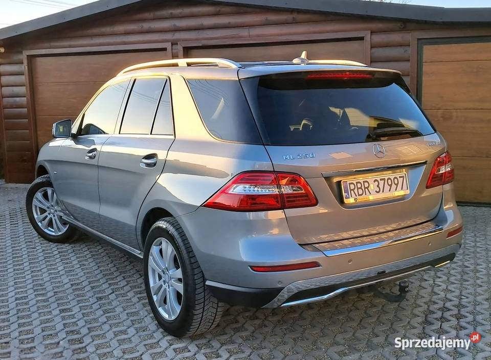 Mercedes Ml 250 CDI BLUETEC W166 odtwarzacz DVD 250 Blizne