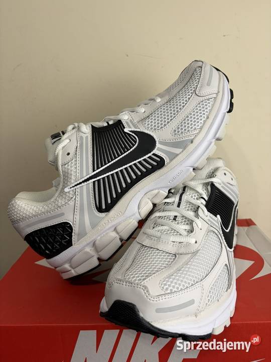 ButySneakersy Nike Zoom Vomero 5 FB9149101 Łódź