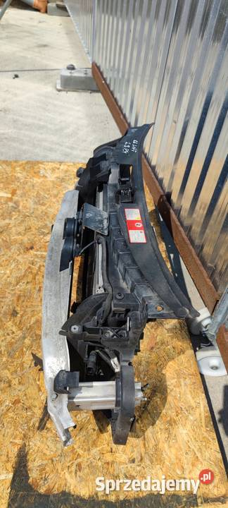 PAS PRZEDNI KOMPLETNY AUDI A6 C6 LIFT 24 28 32 śląskie Przystajń sprzedam