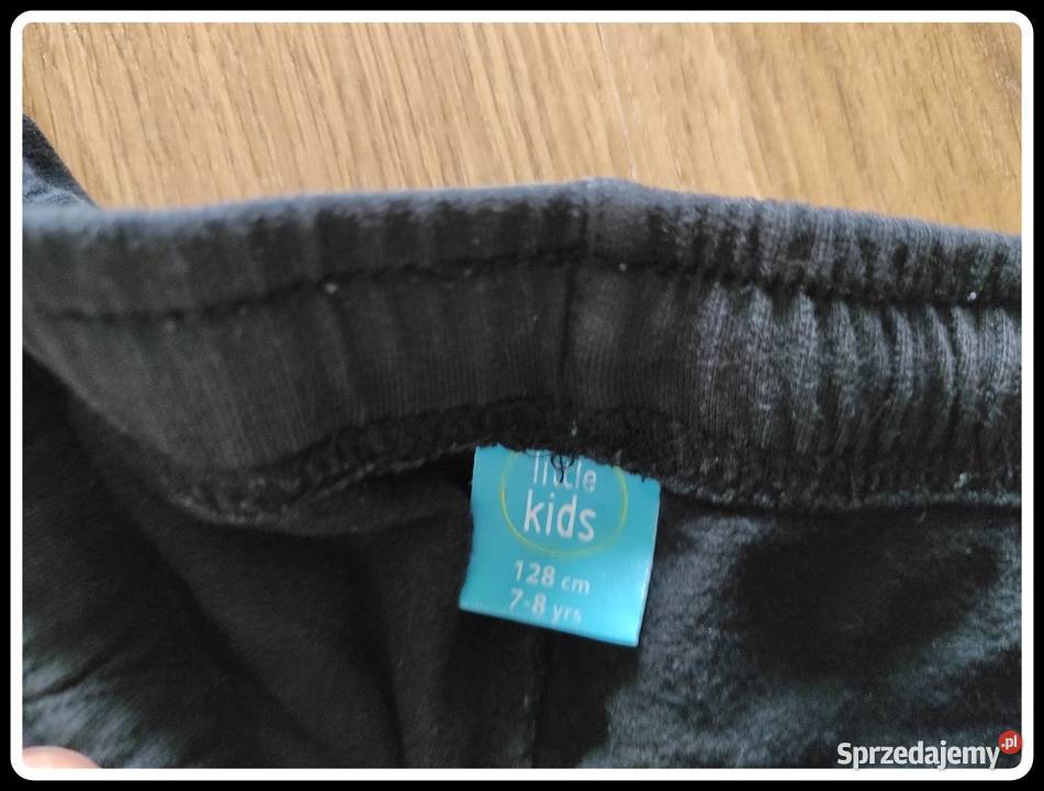 Zestaw paka Spodnie i spodenki chłopiec 122 128 Płock