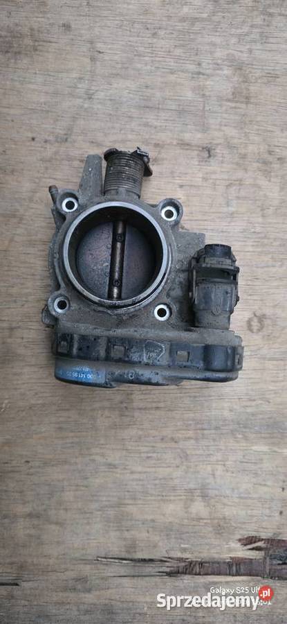 Mercedes E klasa W210 przepustnica Rok produkcji 1998 kujawsko-pomorskie Chełmno