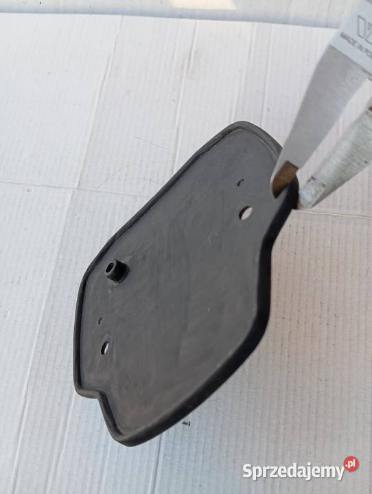 GUMA USZCZELKA LAMPA TYLNA DNIEPR URAL IŻ Niemodlin