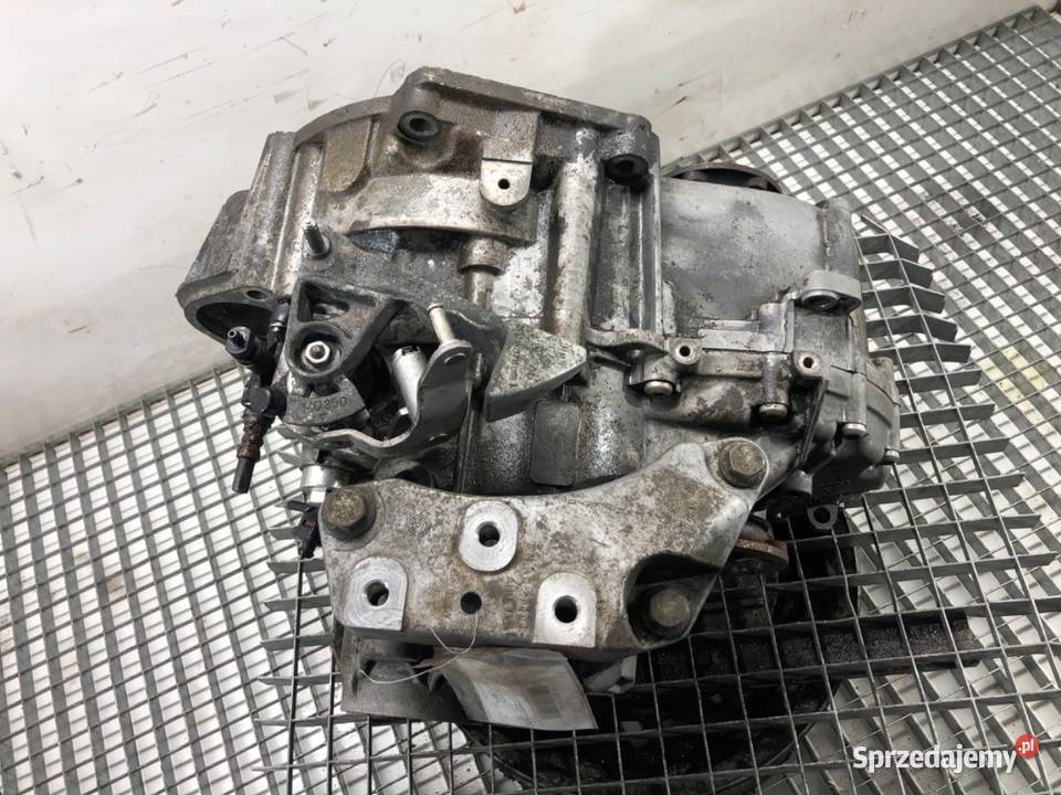 SKRZYNIA BIEGÓW VW TOURAN JMA 20 170 0310 osobowe