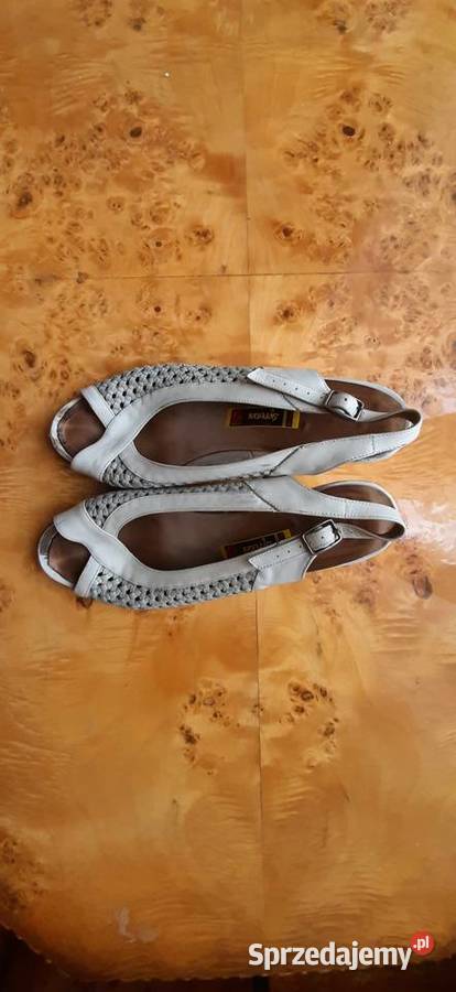 Letnie buty firmy Syrena na obcasie inna Wydminy