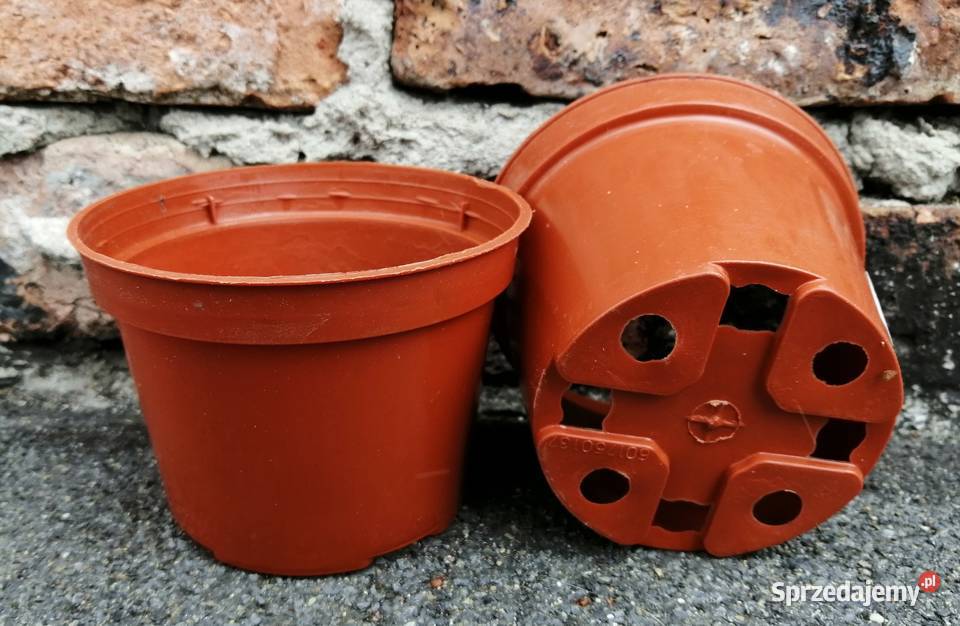 Doniczki produkcyjne śr 11 05L okrągłe Terakota śląskie