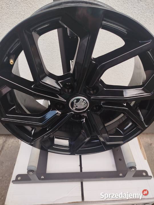 S440Alufelgi Uzywane 17 5x112 Et 40 7J Vw Skoda aluminiowe Bąków