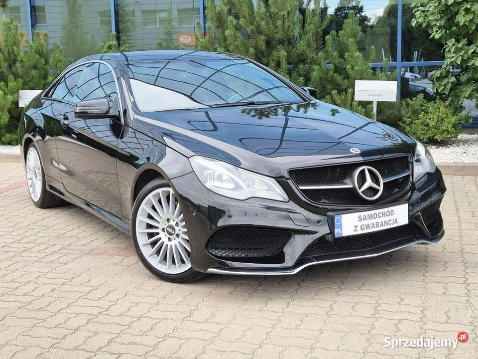 Mercedes E 200 benzyna super stan zadbany światła LED Warszawa