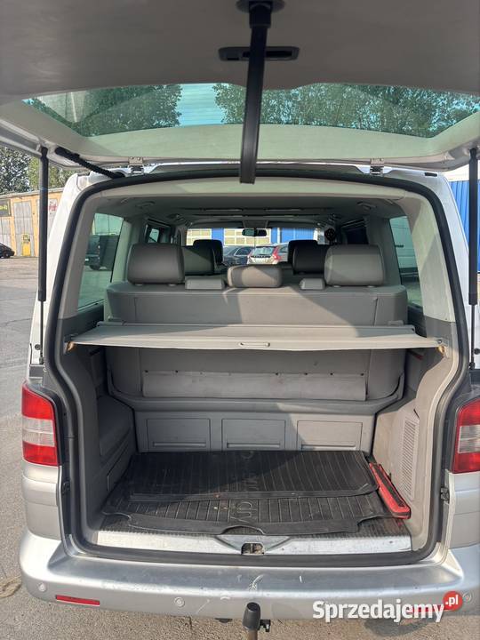 VW Multivan Highline 25 TDI 174 Serwis Klima Hak srebrny Multivan Gdańsk