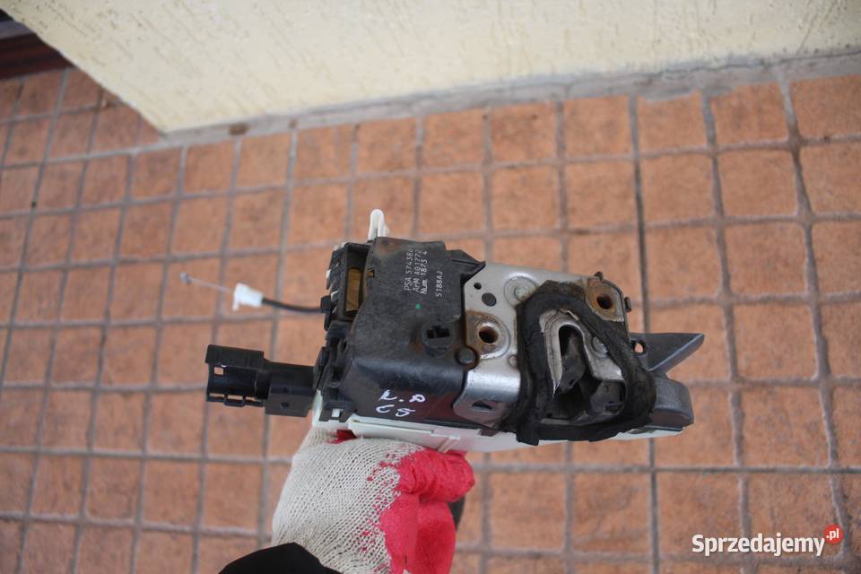 ZAMEK DRZWI LEWY PRZÓD 6 PIN CITROEN C5 III X7
