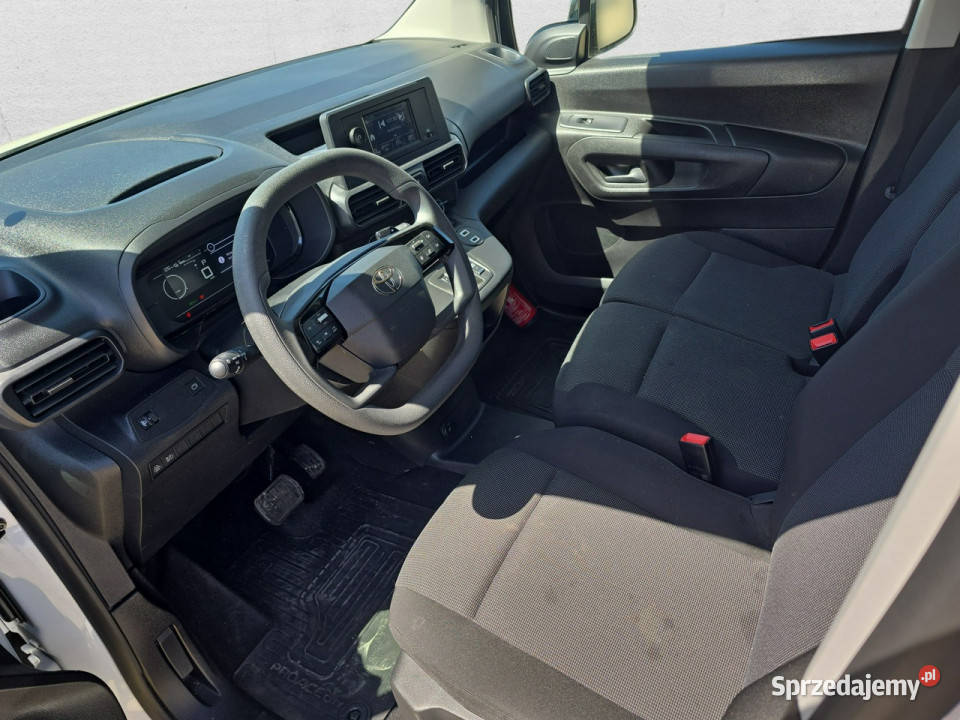 Toyota Proace City Komorniki sprzedam