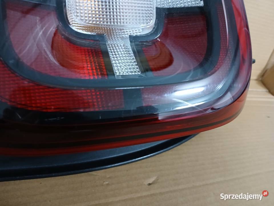 LAMPA LEWA TYLNA TYŁ DACIA DUSTER II 2 Drezdenko