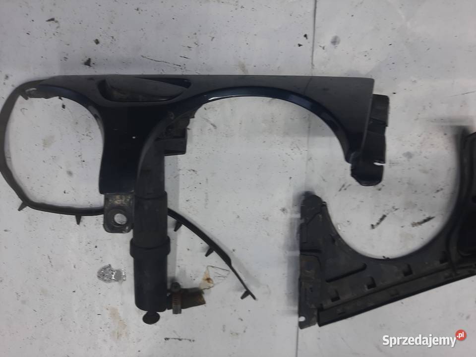 MercedesBenz E W210 spryskiwacze lamp Xenon Lewy Części samochodowe łódzkie