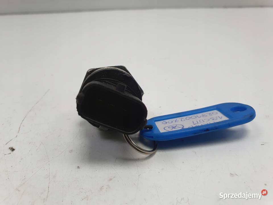 Opel Zafira B 19 CDTI CZUJNIK PALIWA zawór Rudka