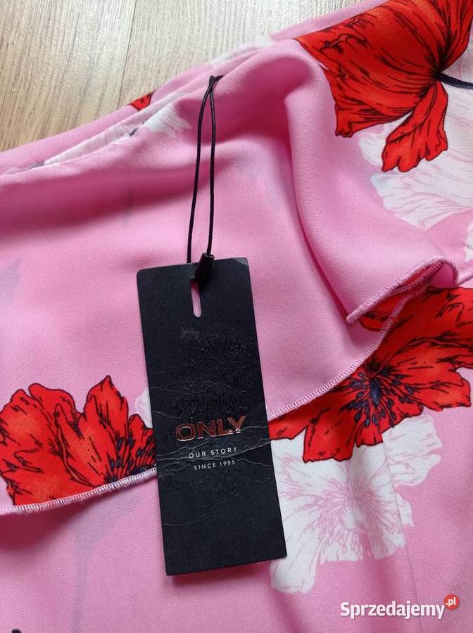 Nowa różowa bluzka w kwiaty podlaskie Hajnówka