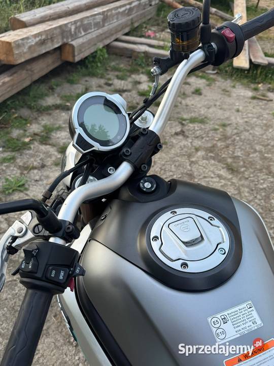 CF MOTO CLX 700 Heritage kupiony w polskim salonie Bolechowice sprzedam