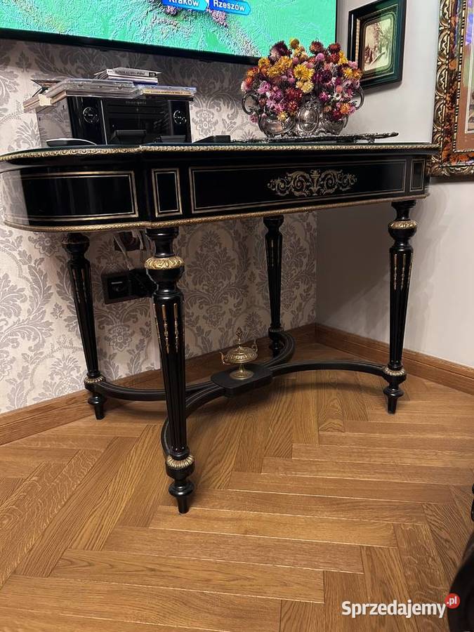 stół Napoleon profesjonalnej renowacji