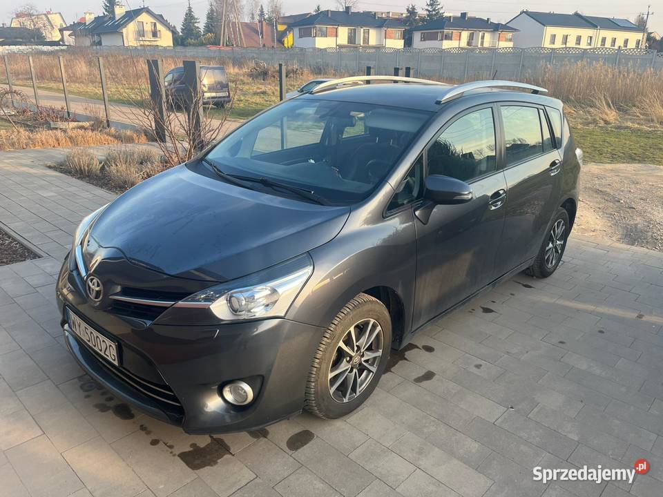 18 Automat Salon 1wł 7osób 142000 automatyczna Warszawa