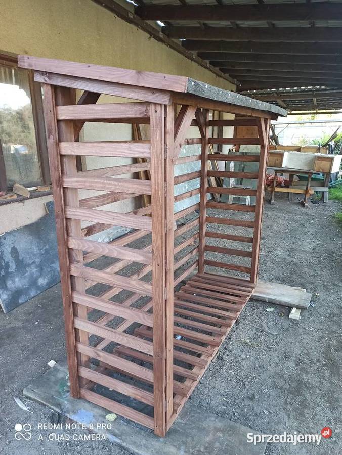 drewutnia składzik na drewno Woźniki