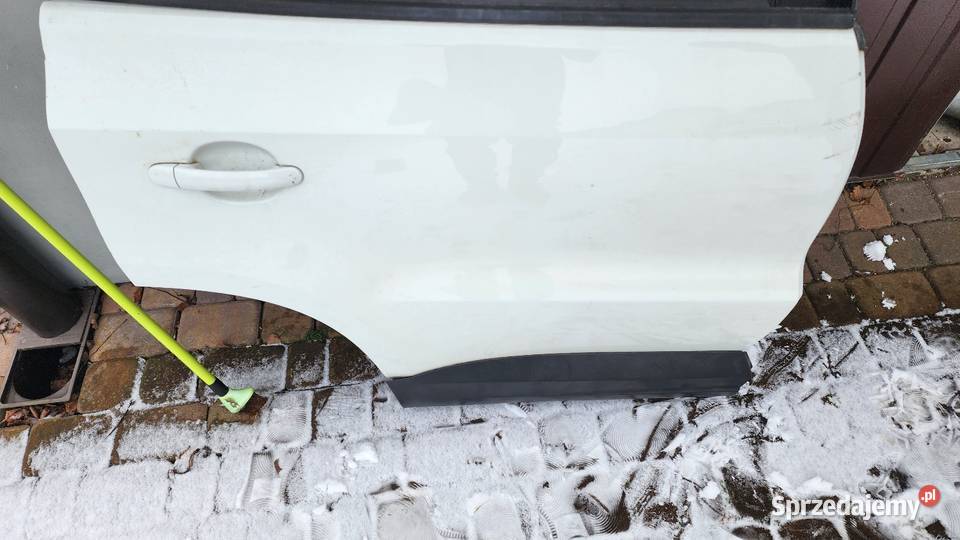 Volkswagen Tiguan 20122016 tylne drzwi pasażera Gliwice
