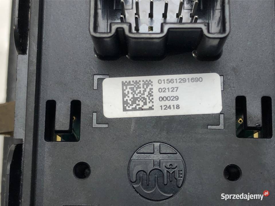 PRZEŁĄCZNIK SZYB ALFA GIULIA Hatchback WŁĄCZNIK