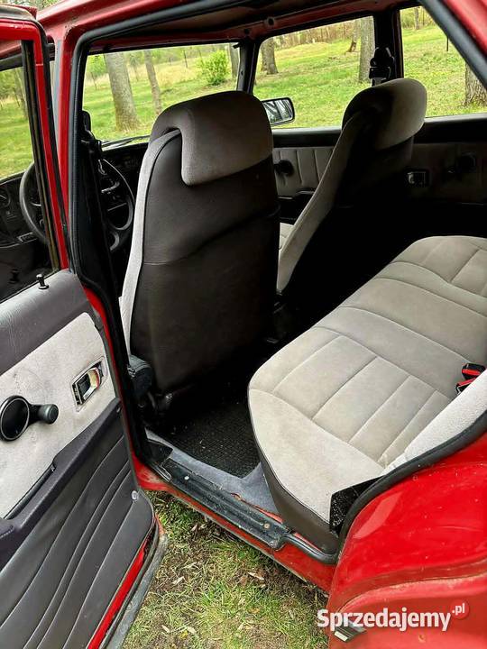 Saab 900i Projekt do renowacji Rok produkcji 1988