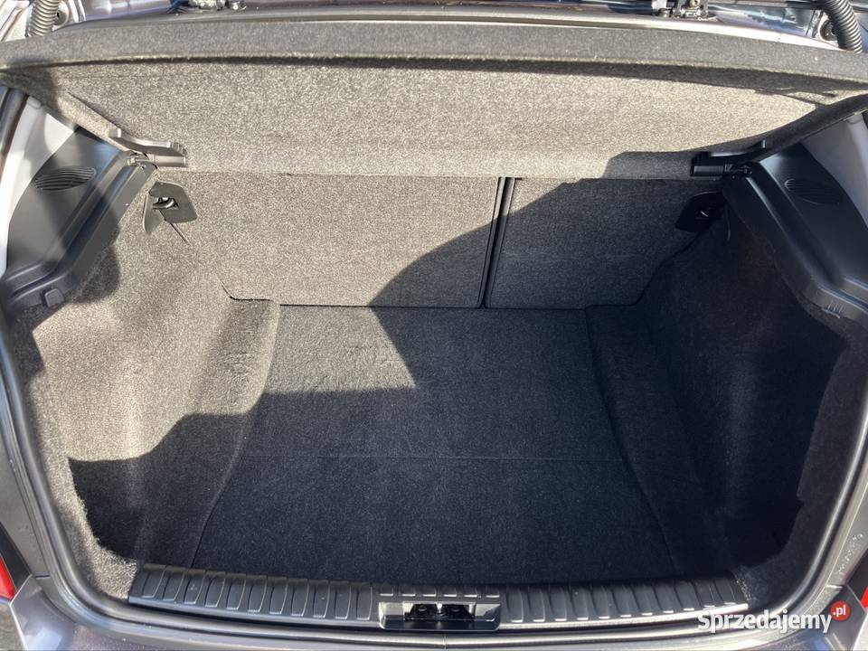 Perfekcyjny stan opłatach celnoskarbowych wielofunkcyjna kierownica łódzkie Zgierz