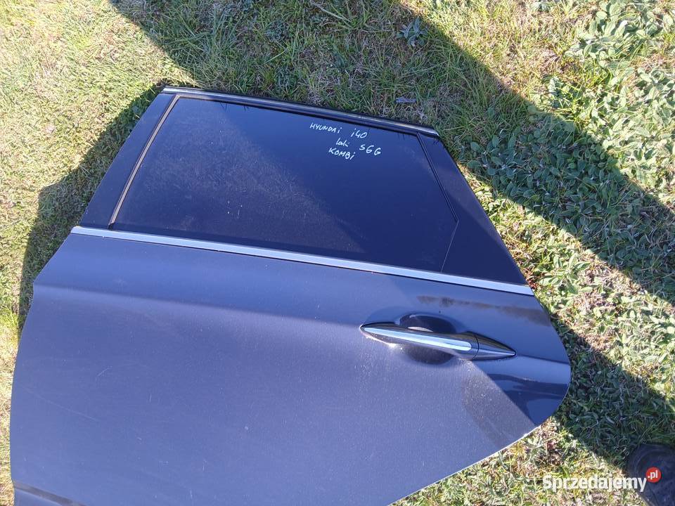 Drzwi lewy tył kompletne Hyundai i40 kombi lak Radłów