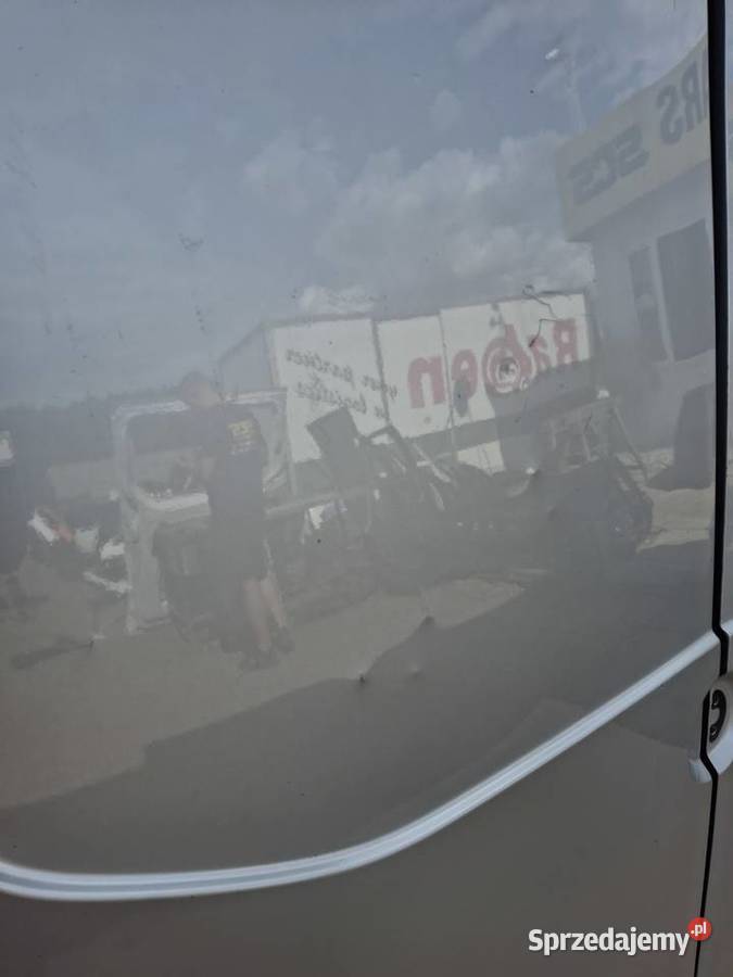 MERCEDES SPRINTER W907 W910 DRZWI TYŁ LEWE PRAWE