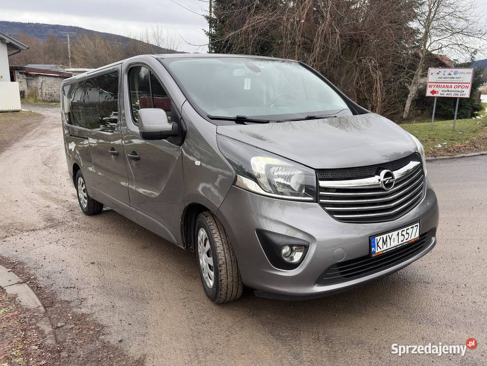 Opel Vivaro 9osobowy Myślenice