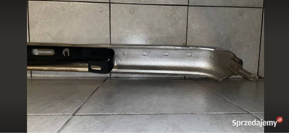 Zderzak w123 przedni osobowe Kraków