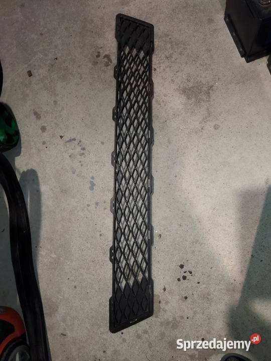 Kratka atrapa środkowa Volvo S80 zderzaki Warszawa