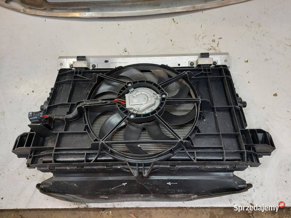 TESLA MODEL Y 2022r CHŁODNICE PAS PRZEDNI