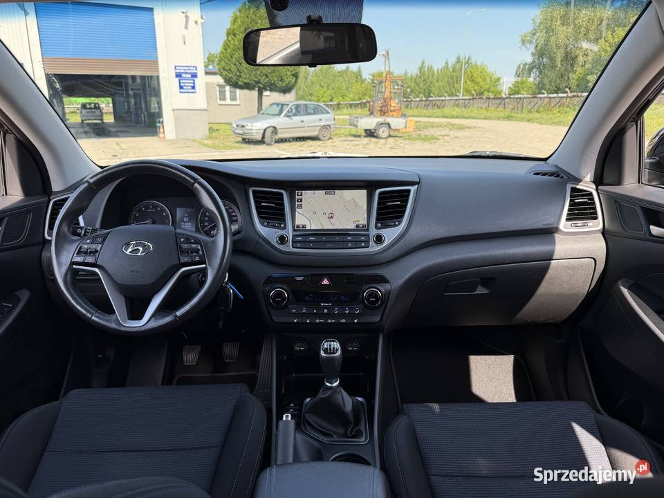 Hyundai Tucson 16 BENZYNA Klimatronik Nawigacja Konin sprzedam