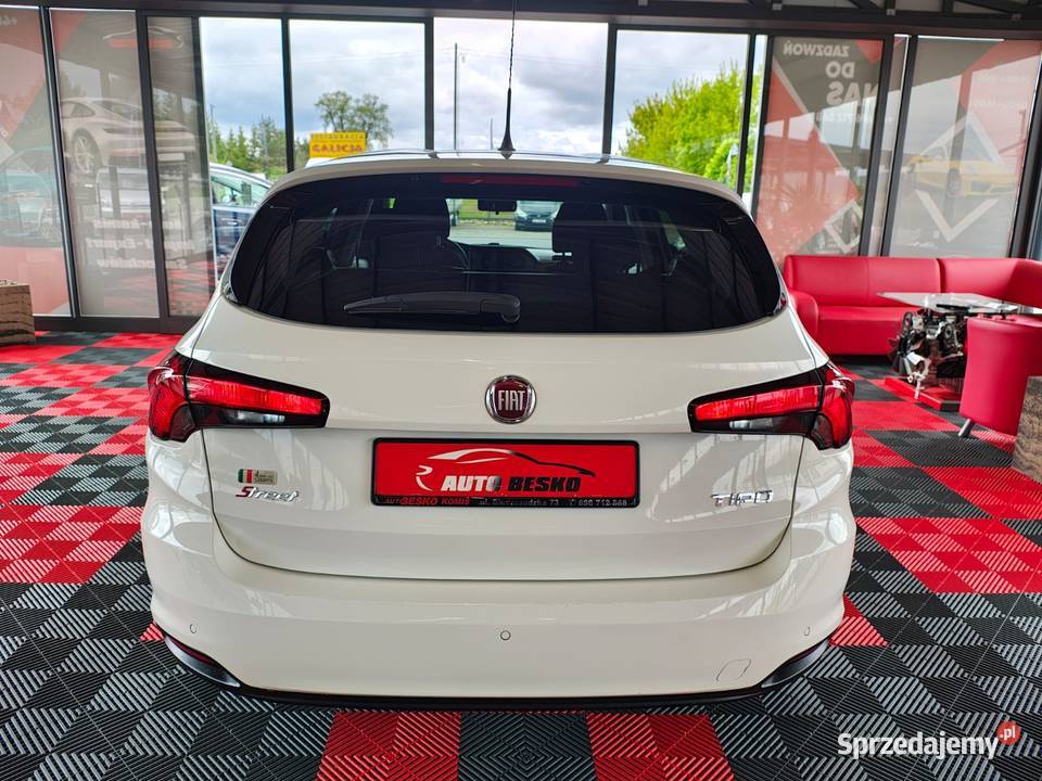 Fiat Tipo 2019r 14Benzyna Niski Przebieg Zadbany Rok produkcji 2019 Zarszyn