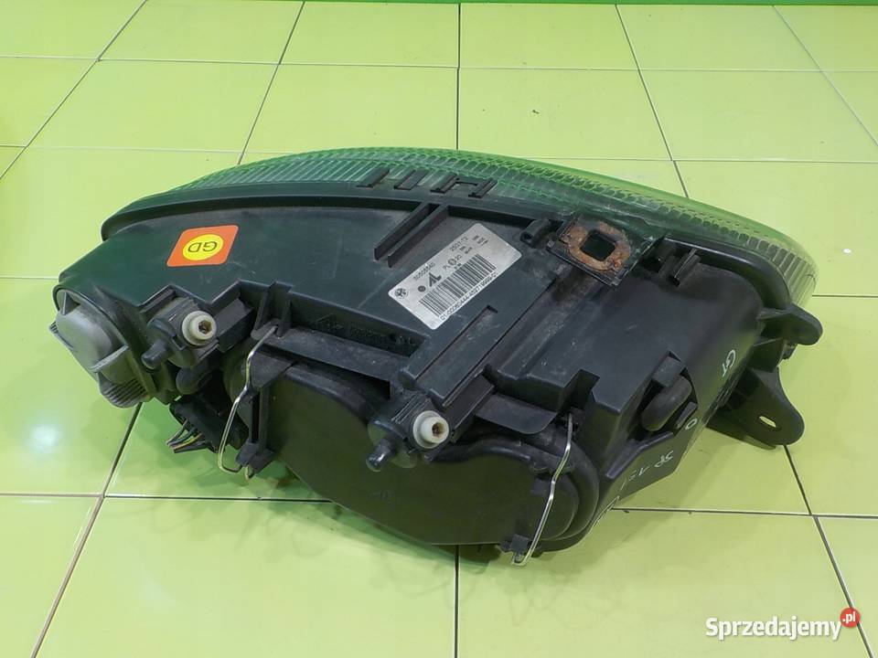 ALFA ROMEO GT 20 JTS 07r 2D lampa lewa przod Lampy przednie mazowieckie Suków