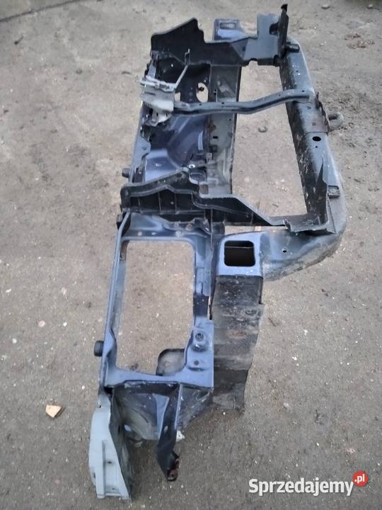 Pas przedni wzmocnienie Volvo v40 lift 2002r Pasy przednie i tylne Krośniewice
