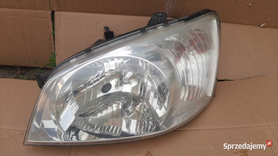 lampa przednia lewa Hyundai Getz przed lift lewy lewe dolnośląskie Dębno