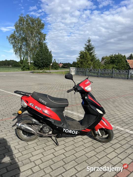 Skuter 50 4t Zipp Toros Kalników