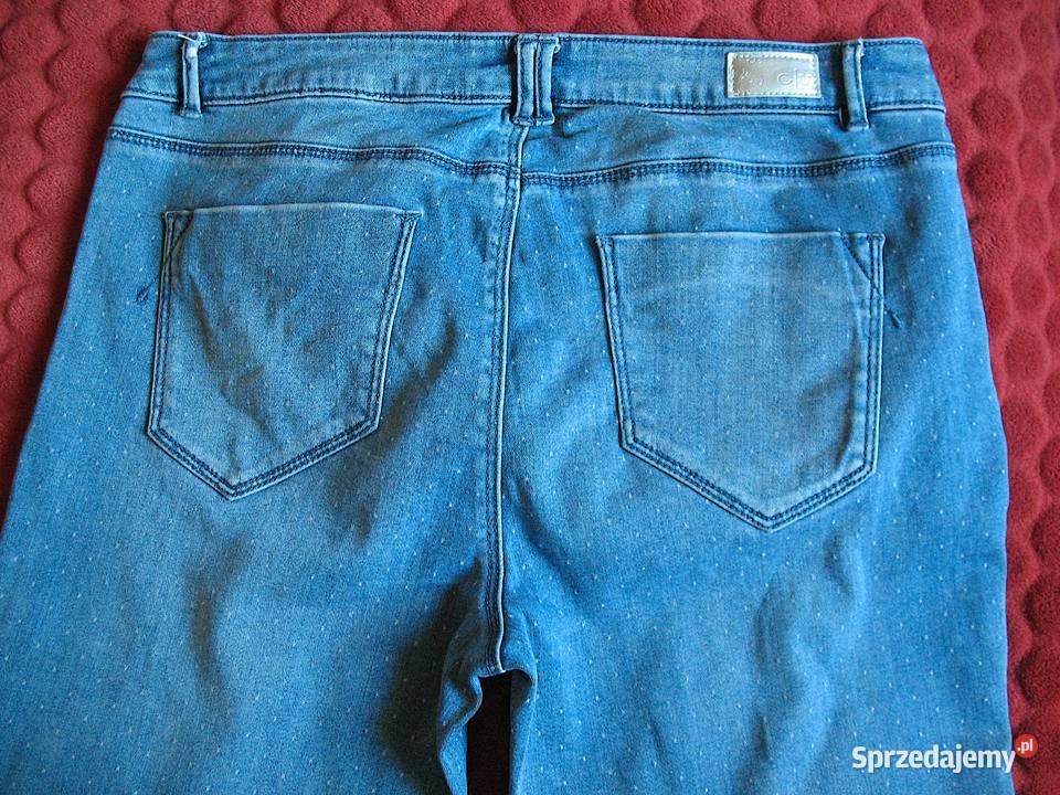 Spodnie jeans damskie 40 L obwód bioder 100 mazowieckie sprzedam