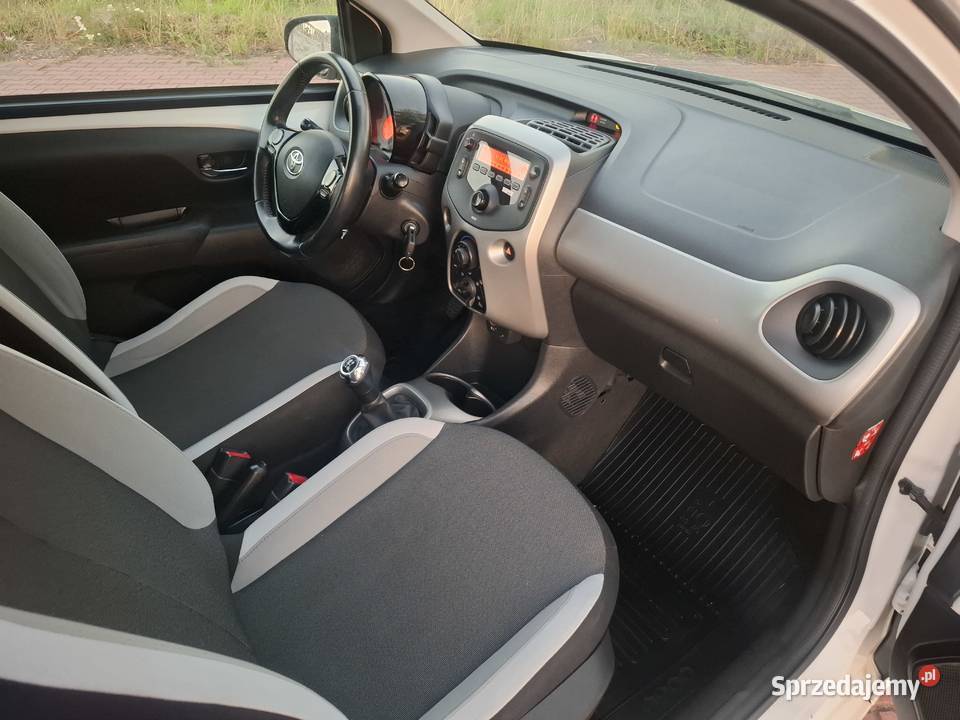 Toyota Aygo 10 BenzynaKlimaTempomatSerwis Skarżysko-Kamienna