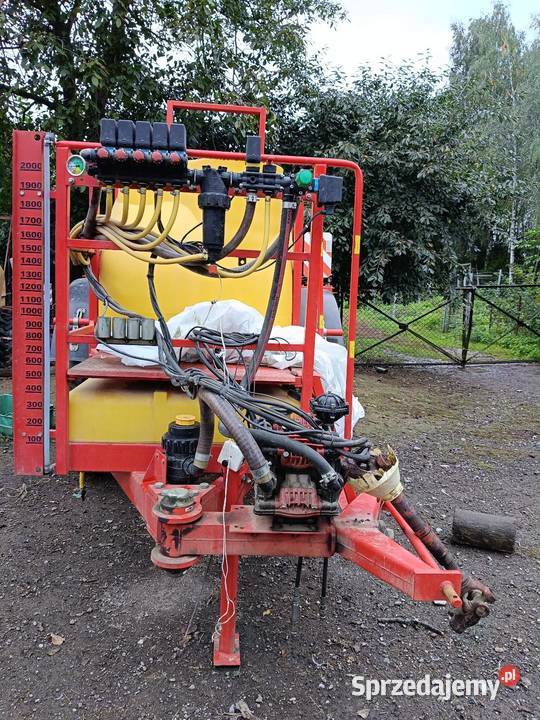 Opryskiwacz polowy nieuszkodzony Smugi