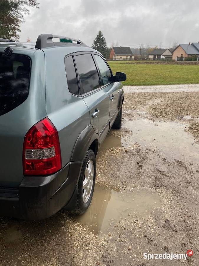 Hiunday Tucson 20 CRDI 4x4 2004r Niski przebieg