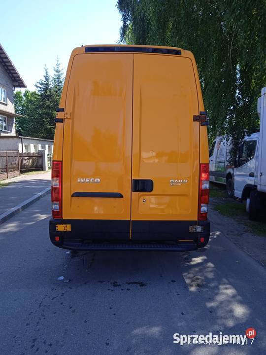 Iveco daily średnie x2podwyższone 30 w ofercie 300cm3 mazowieckie Przytyk